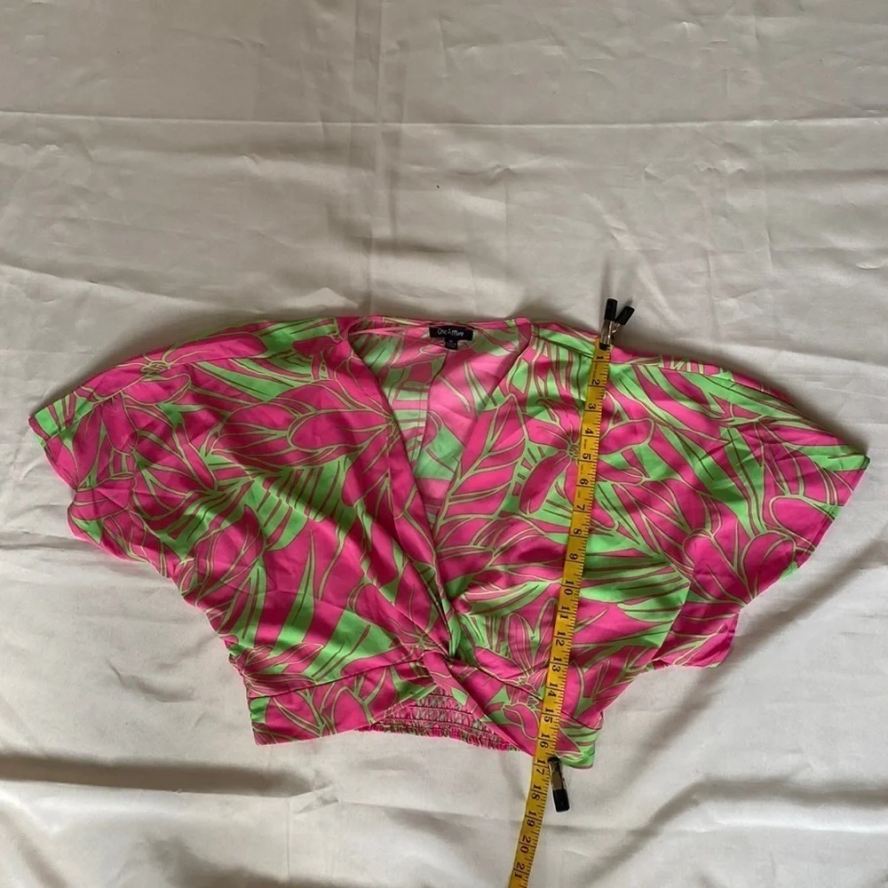 One n More Leaf Print Short Sleeve Top - Picture 6 of 11
